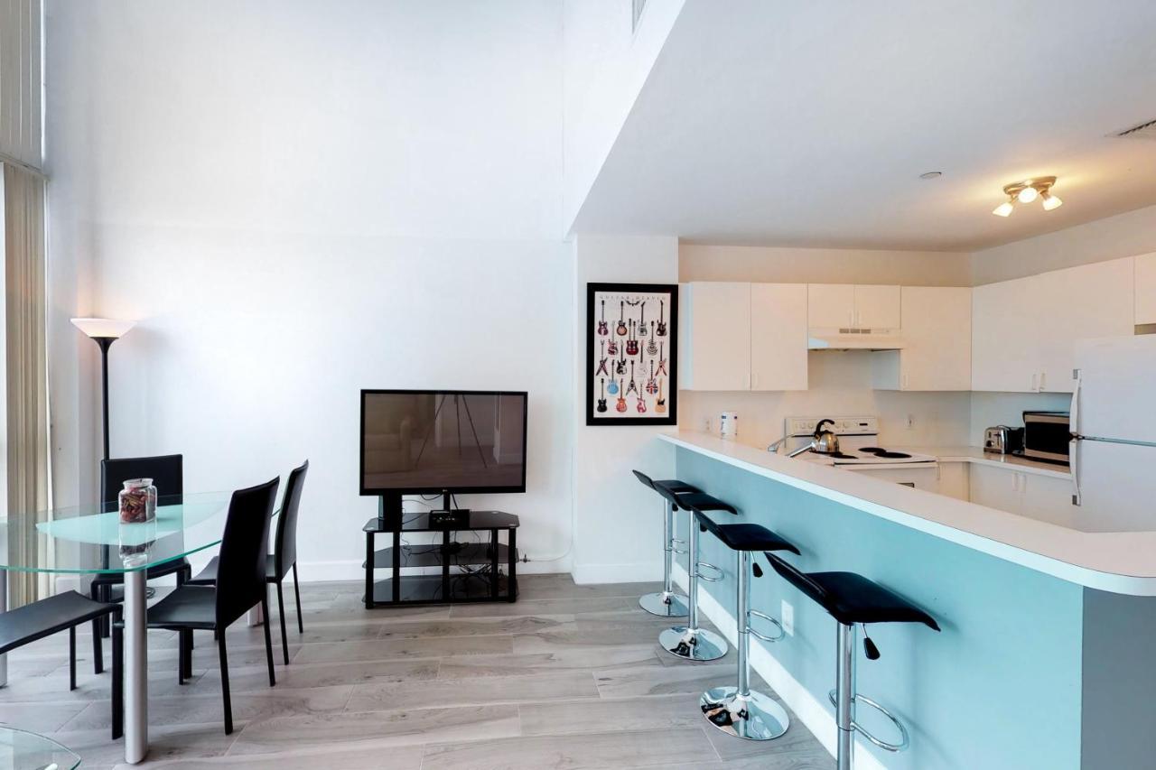 Castle Beach: Rumba Suite Miami Beach Extérieur photo